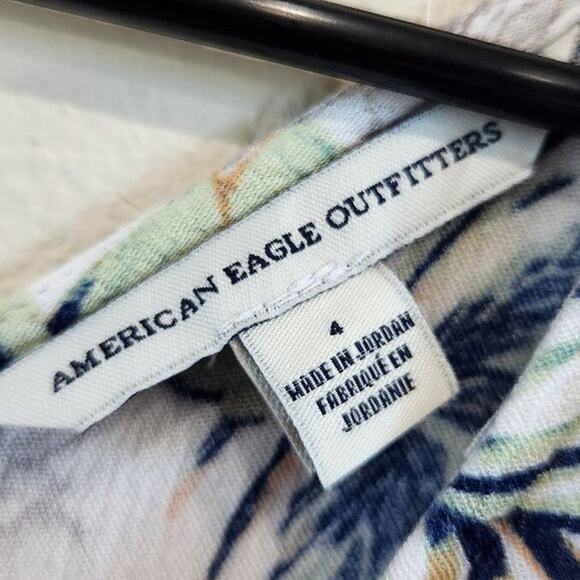 American Eagle Floral V-Neck Kimono Sleeves Tie Waist Open Back Romper Size 4 - Picture 8 of 10